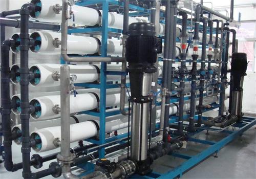 超（chāo）純（chún）水設備