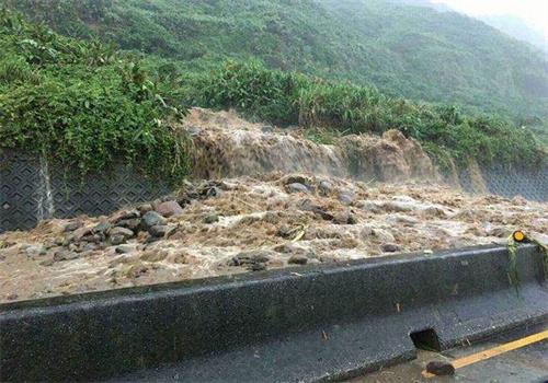 台灣暴雨成災