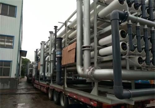 大型反滲透設備發貨現場（chǎng）圖 (3)