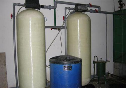 全自動（dòng）軟水器