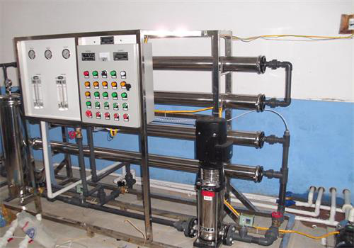 反滲透（tòu）純（chún）水設備