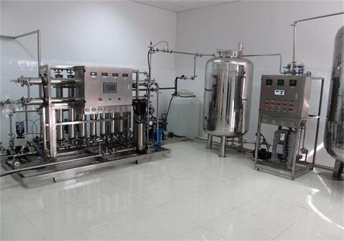 純（chún）化水設備