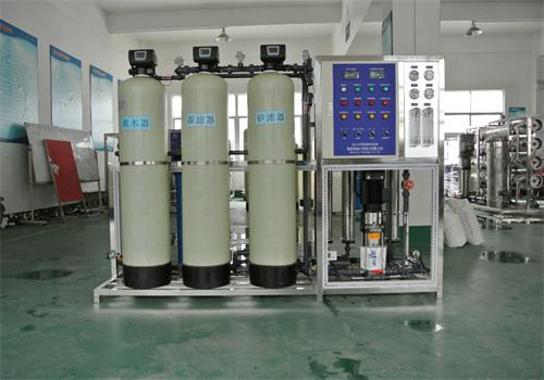 反滲透（tòu）設備（bèi）