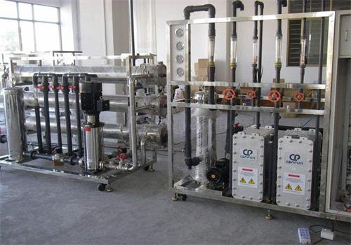 高純水（shuǐ）