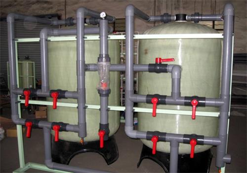 去離子（zǐ）水設（shè）備