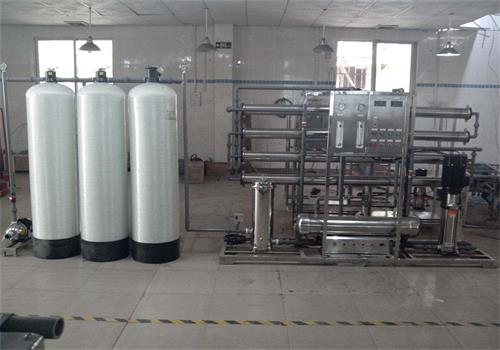 反滲（shèn）透設備（bèi）