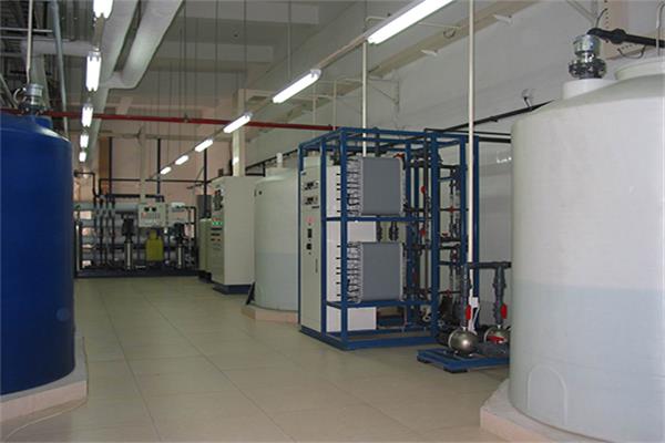 玻璃清洗用超純（chún）水設備解決方案