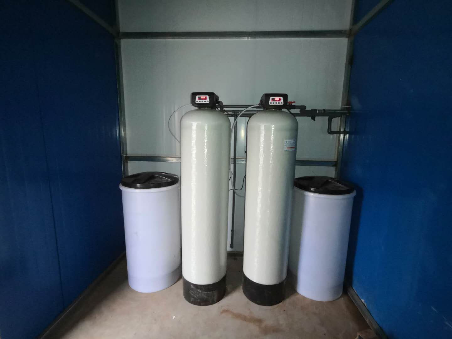 工業軟化水設備