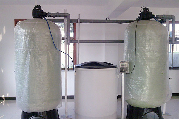 組合式全（quán）自動（dòng）鈉離子交換器