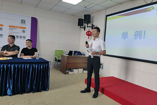 河南牛商匯執（zhí）行會長付毅雷