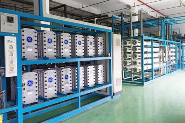 電子edi超（chāo）純水設（shè）備