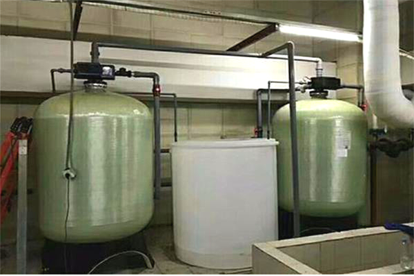 全自動鈉離子交（jiāo）換器