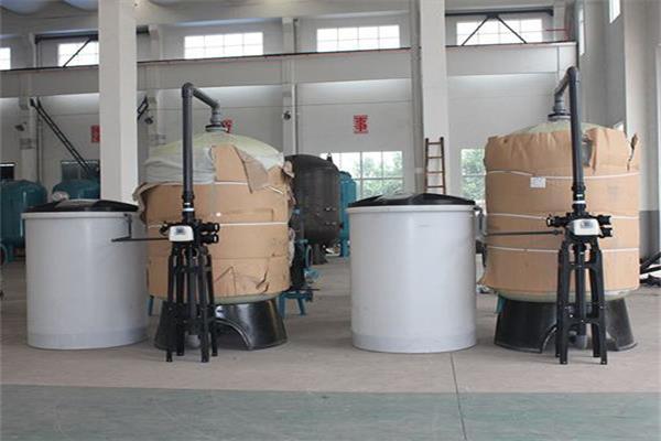 大連軟化水設（shè）備（bèi）廠家