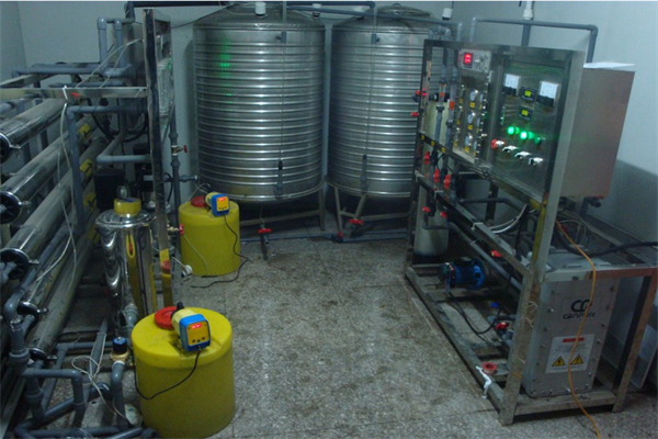 什麽是合格的車用尿素（sù）工業純水設備？