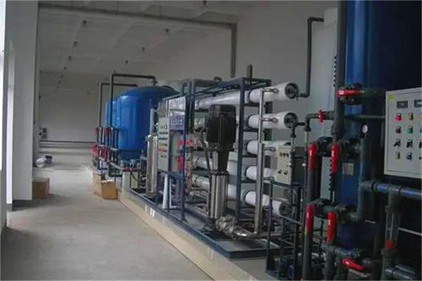 化工超純（chún）水設備