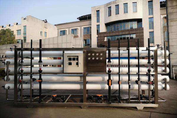 單（dān）級反滲透淨水設備