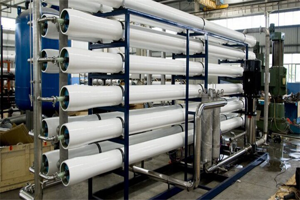 工業反（fǎn）滲透純水設備