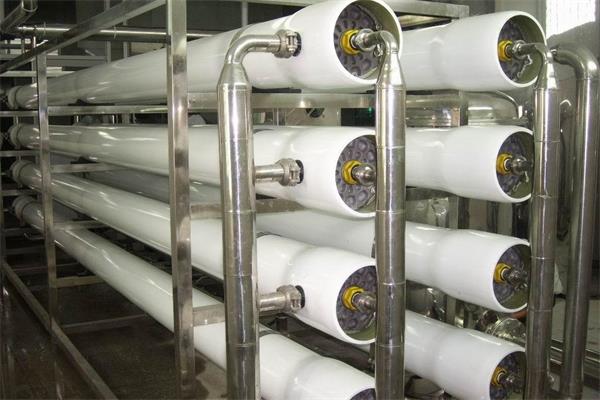 新疆脫鹽水裝置選（xuǎn）哪家