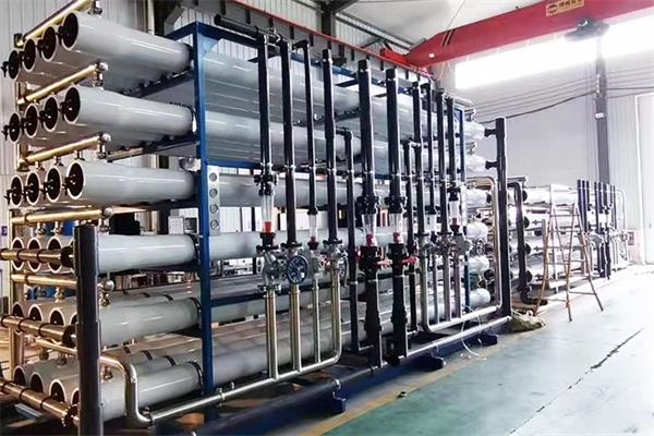 安徽（huī）反滲透純水設（shè）備