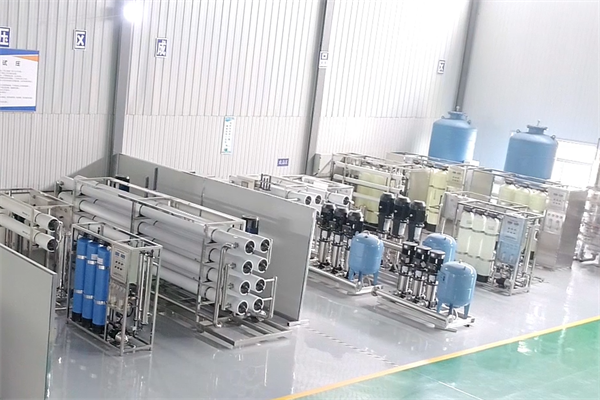 購買反（fǎn）滲（shèn）透水處理設備