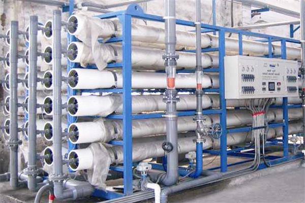 工業除（chú）鹽水處理設備