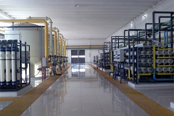 大型工業純水水（shuǐ）處理設備
