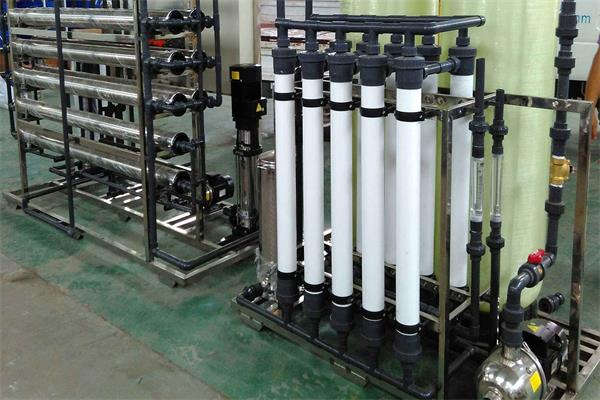 連雲港大型工業用（yòng）純水設備