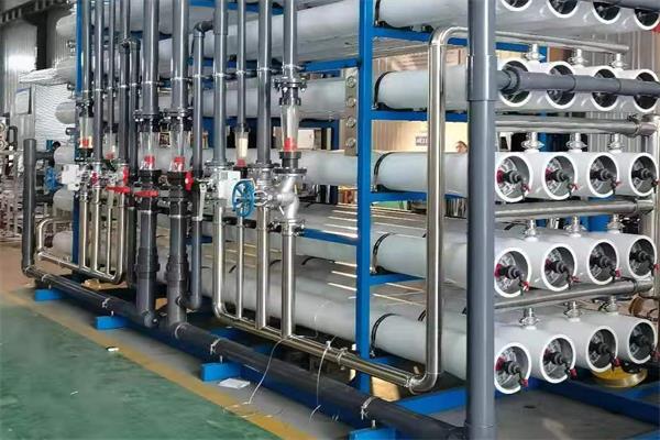 2022反滲透水處理成（chéng）套設備廠家