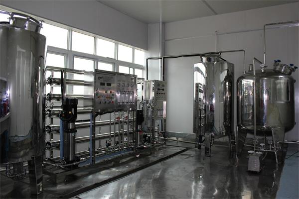 鋰電池行業的超純水設（shè）備