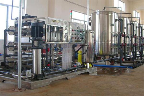 武漢（hàn）去離子水設（shè）備