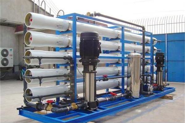 安徽新（xīn）材料12t/h反滲透純水設備項（xiàng）目