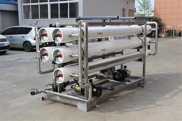 大型反滲透設備廠（chǎng）家