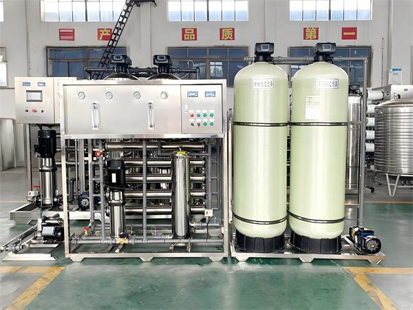 工業反滲透水（shuǐ）處理設備生（shēng）產商：技（jì）術革新與市場需求