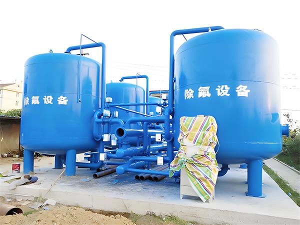 君浩環保：您身邊的（de）農村生（shēng）活飲用水除氟設備專家