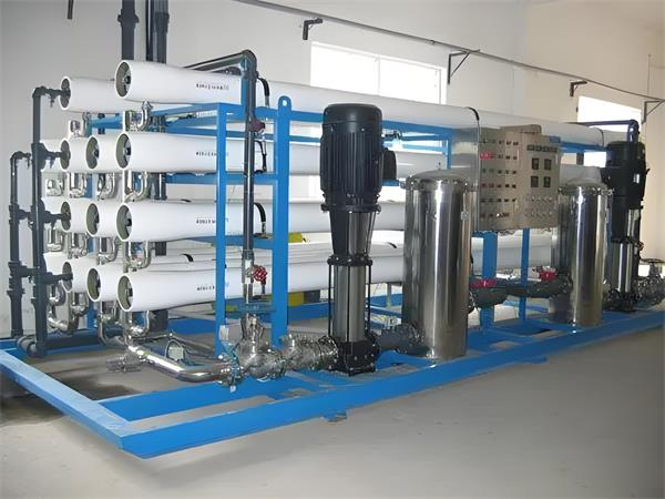 哪（nǎ）裏有反滲透水處理設備生產廠家？