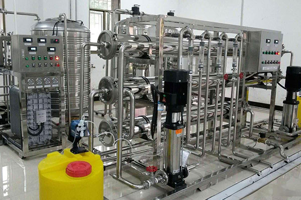 雙級反滲（shèn）透純水設備：助力高（gāo）品質（zhì）用水