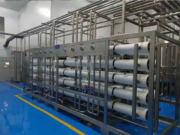 揭秘！去離子水設備多（duō）少（shǎo）錢一套（tào）？工業采購必看價格邏輯 