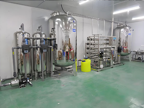 西安反滲透水處理設備廠家：為本地工業（yè）用水保駕（jià）護航