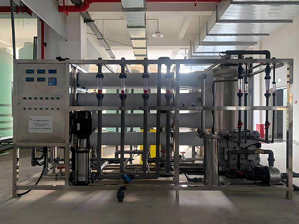 賦能電子高精製造：電子超純水設備的應用（yòng）價值解析